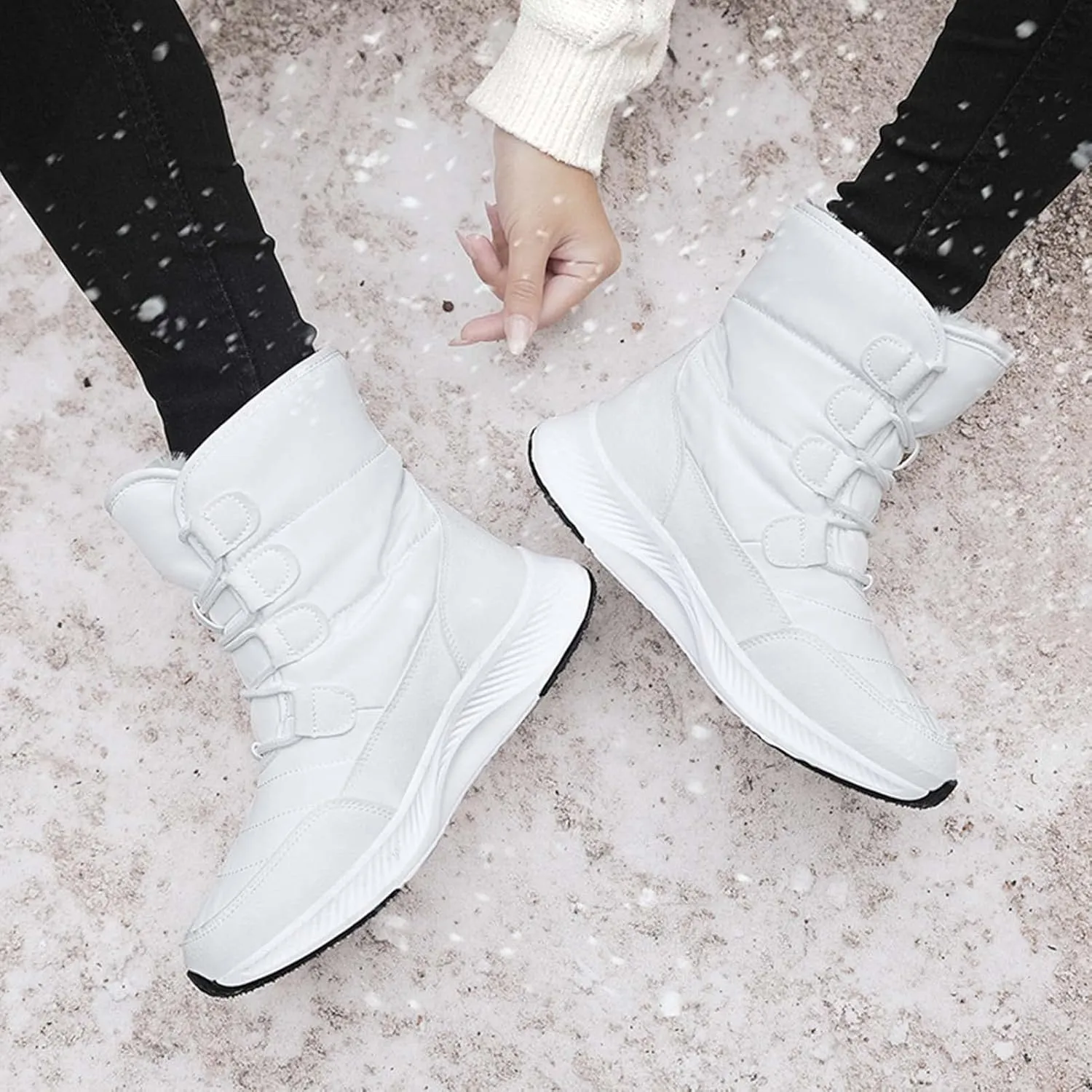 Eliogn Women's Lightweight Snow boots Waterproof Lace-up Boots Winter Warm Fur Lined Boot High Top Walking Booties